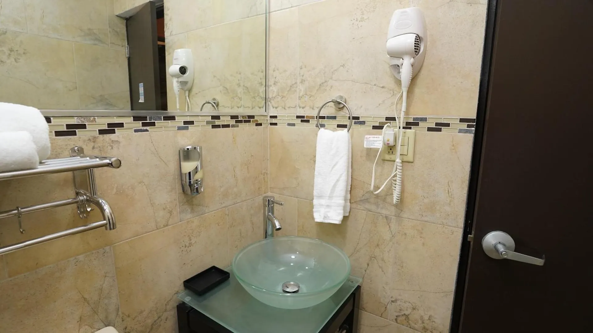 La Placita Suites Hotel-Suite 205 Σαν Χουάν Ξενοδοχείο με διαμερίσματα
